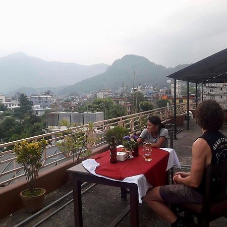 Hotel Center Lake Pokhara Dış mekan fotoğraf