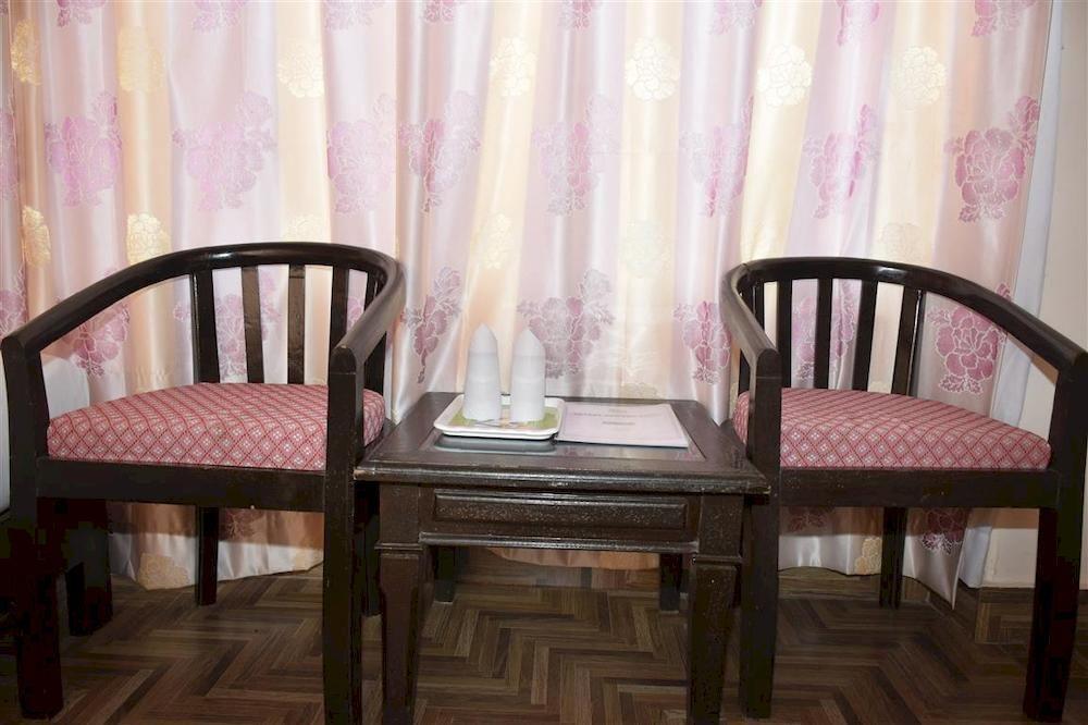 Hotel Center Lake Pokhara Dış mekan fotoğraf