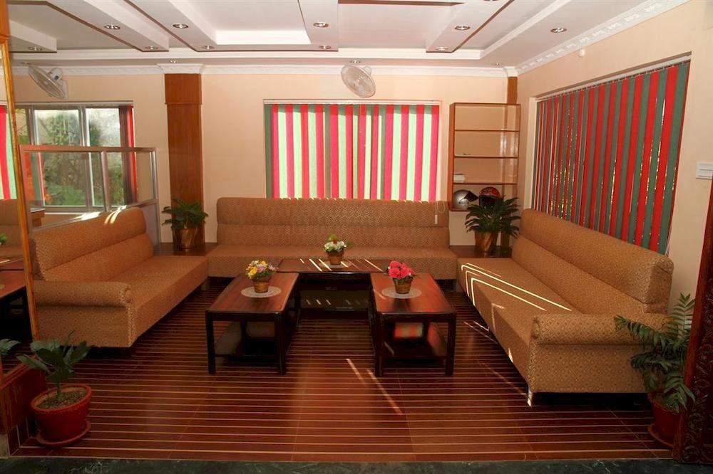 Hotel Center Lake Pokhara Dış mekan fotoğraf