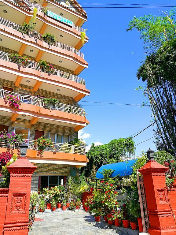 Hotel Center Lake Pokhara Dış mekan fotoğraf